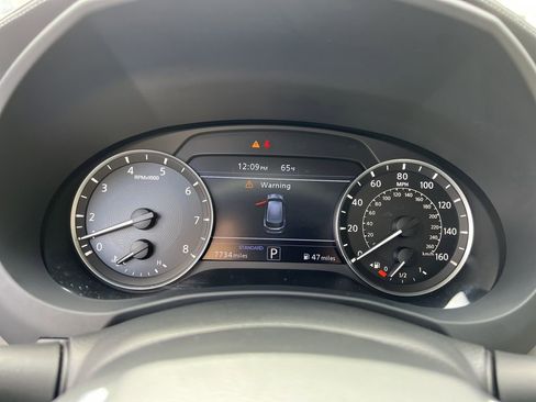 Certified 2025 INFINITI QX50 Luxe AWD/4WD image 23