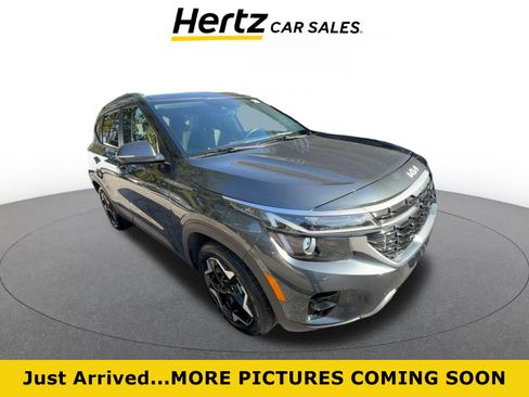 Used 2025 Kia Seltos S image 1