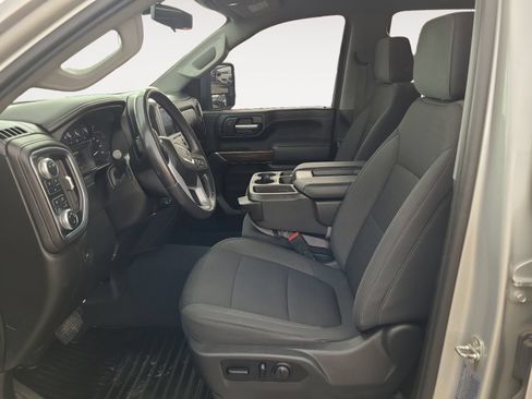 Used 2021 GMC Sierra 2500 SLE w/ SLE Value Package; AWD/4WD image 9
