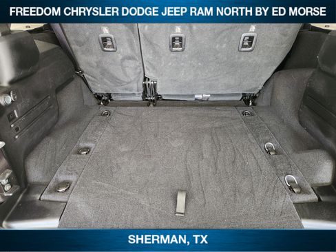 Used 2025 Jeep Wrangler Unlimited Sport AWD/4WD image 21
