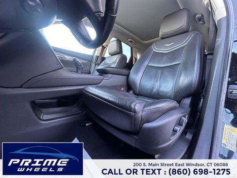 Used 2019 Cadillac XT5 Premium Luxury w/ Driver Assist Package image 10