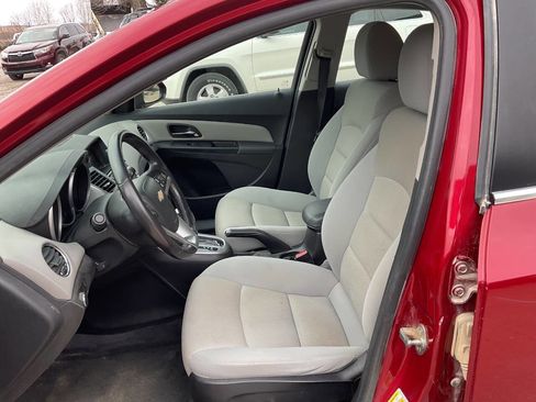 Used 2012 Chevrolet Cruze Eco image 12