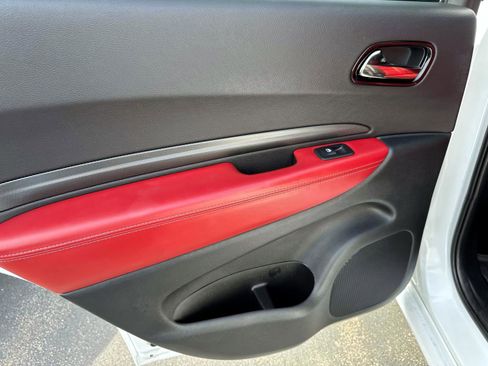 Used 2022 Dodge Durango R/T w/ Tow 'N Go Package image 10