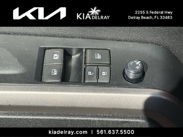 Used 2022 Toyota Tacoma SR5 w/ Technology Package RWD image 15