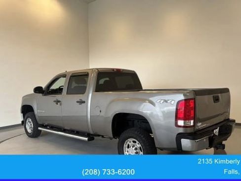 Used 2009 GMC Sierra 2500 SLE w/ Convenience Package image 5