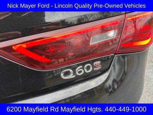 Used 2017 INFINITI Q60 Red Sport 400 image 12