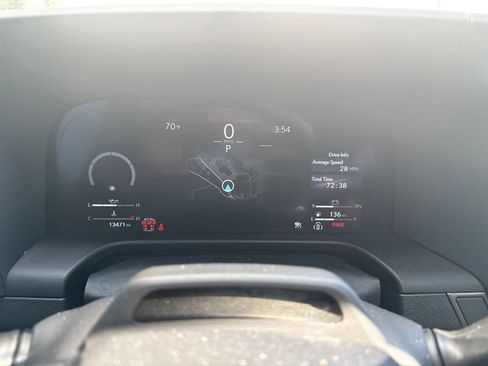 Used 2025 Lexus GX 550 w/ Accessory Package (31) AWD/4WD image 15