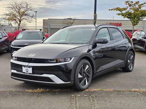 New 2025 Hyundai Ioniq 5 SEL image 3