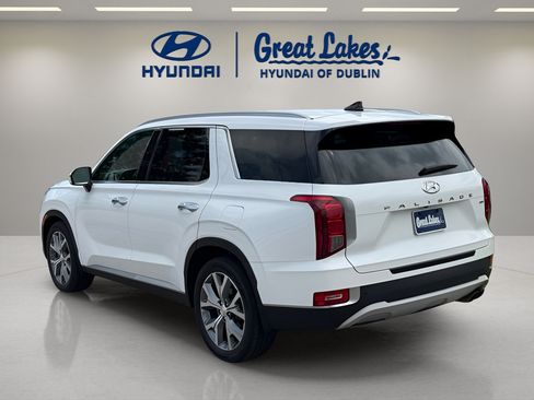 Used 2021 Hyundai Palisade SEL w/ Premium Package AWD/4WD image 3