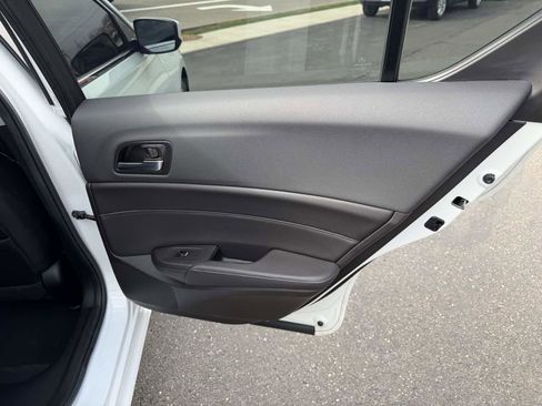 Used 2022 Acura ILX image 17