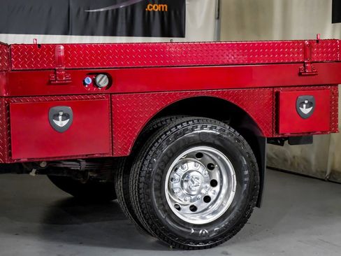 Used 2021 RAM 3500 Laramie image 13