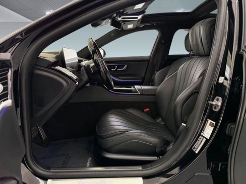 Used 2023 Mercedes-Benz S 580 4MATIC Sedan image 5