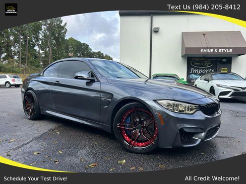 Used 2015 BMW M4 Convertible image 1