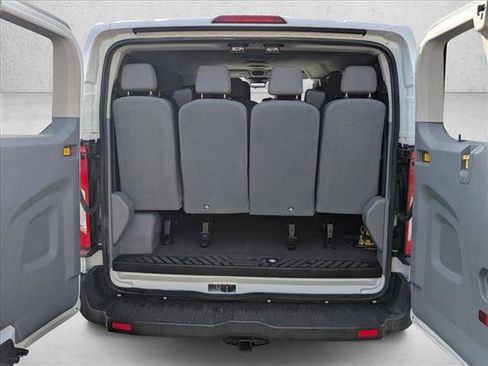 Used 2017 Ford Transit 350 XLT image 6