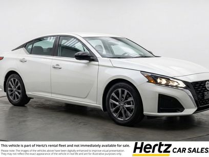 Used 2025 Nissan Altima 2.5 SV