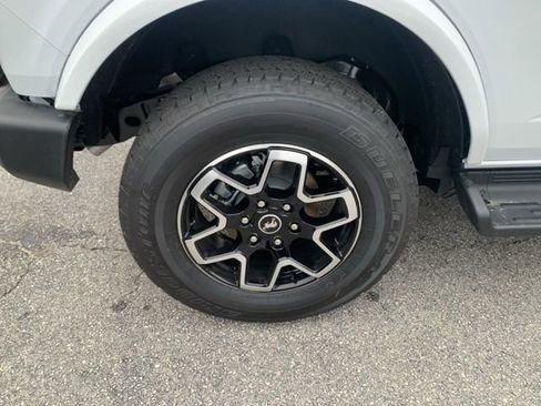 New 2025 Ford Bronco Outer Banks image 29