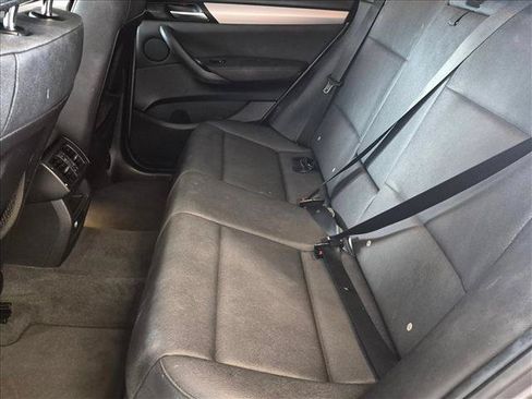 Used 2017 BMW X3 sDrive28i RWD image 17