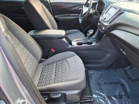 Used 2024 Chevrolet Equinox LT AWD/4WD image 19