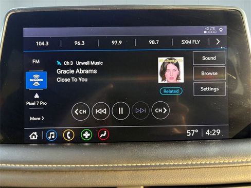 Used 2021 GMC Yukon XL SLT image 32