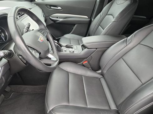 Certified 2023 Cadillac XT4 Premium Luxury AWD/4WD image 8