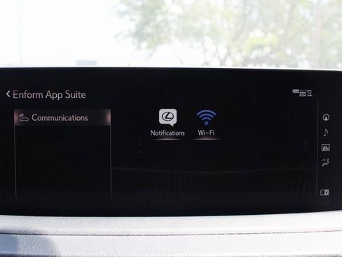 Used 2020 Lexus RX 450h AWD w/ Premium Package image 28