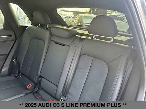Certified 2025 Audi Q3 2.0T Premium Plus w/ Premium Plus Package image 14