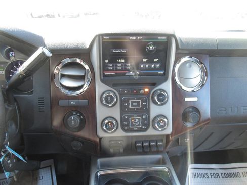 Used 2016 Ford F250 Lariat w/ Chrome Package image 25