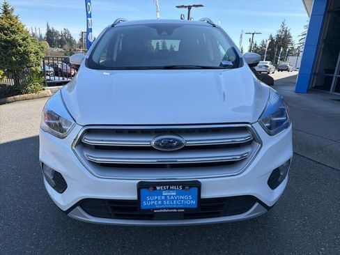 Used 2018 Ford Escape Titanium w/ Ford Safe & Smart Package image 3