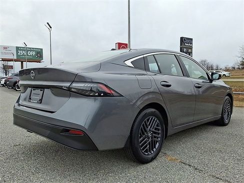 New 2026 Nissan Sentra SV w/ SV Convenience Package FWD image 30