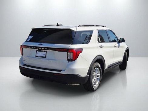 New 2026 Ford Explorer Active RWD image 6