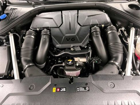 Used 2023 Genesis GV70 3.5T Sport w/ Sport Advanced Package image 35