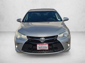 Used 2016 Toyota Camry SE video 2