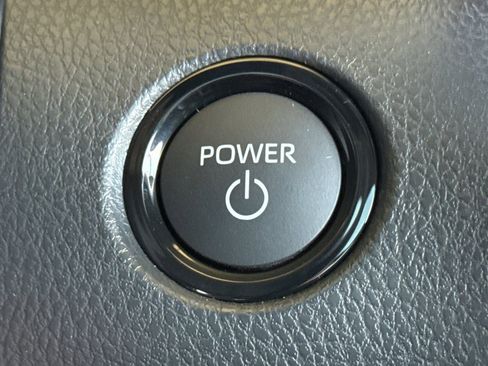 New 2026 Toyota Camry XLE image 25