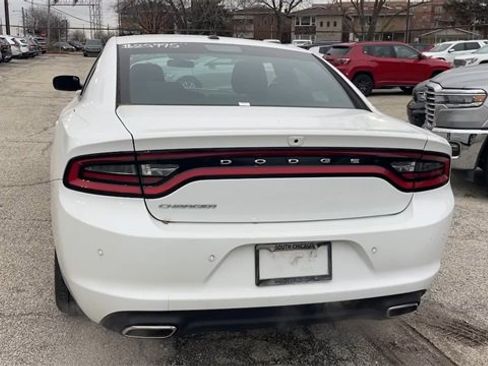 Used 2022 Dodge Charger SXT image 5