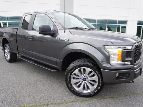 Used 2018 Ford F150 XL w/ Equipment Group 101A Mid AWD/4WD image 1
