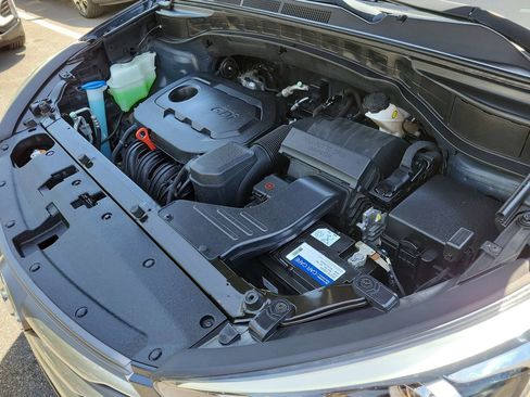 Used 2017 Hyundai Santa Fe Sport FWD image 36