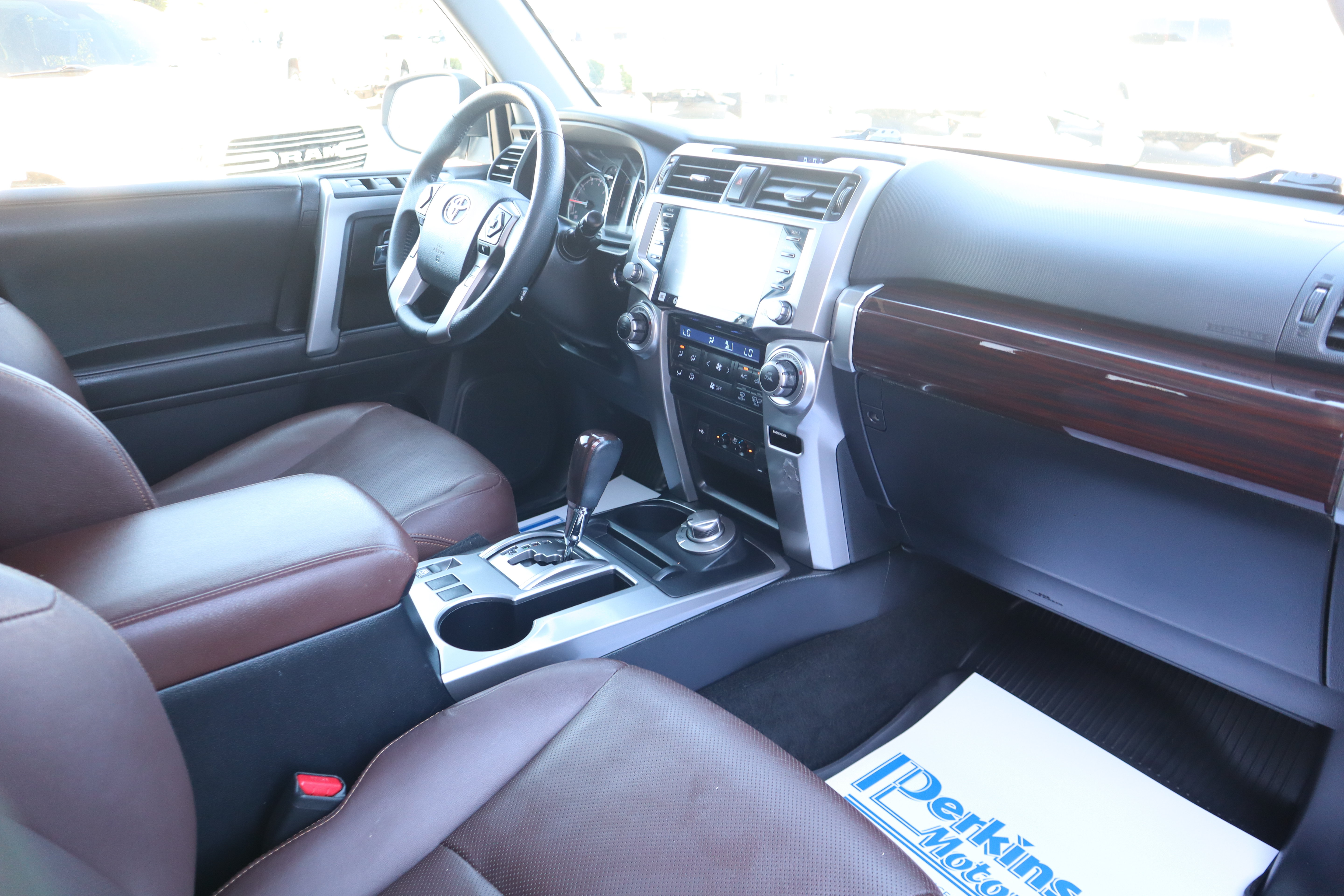 Used 2021 Toyota 4Runner Limited AWD/4WD image 31