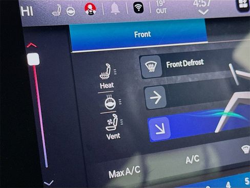 Used 2024 Jeep Wagoneer L Series II image 21