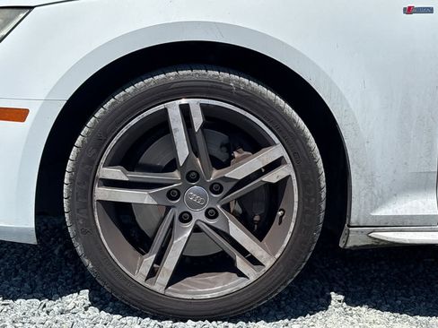 Used 2017 Audi A4 2.0T Premium Plus w/ Premium Plus Package FWD image 11