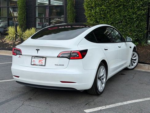 Used 2022 Tesla Model 3 Long Range AWD/4WD image 12