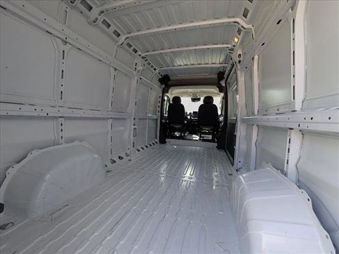 Used 2025 RAM ProMaster 2500 w/ Power Group image 7