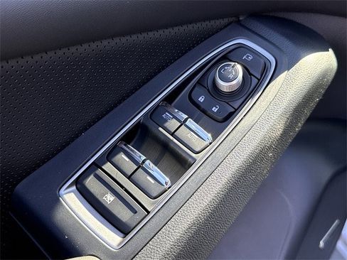 New 2026 Subaru Ascent Limited image 27