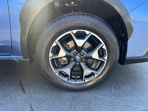 Used 2020 Subaru Crosstrek 2.0i Premium w/ Moonroof Package 2 image 10