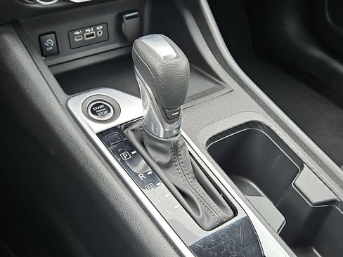 Used 2024 Nissan Sentra SV w/ All-Weather Package FWD image 15