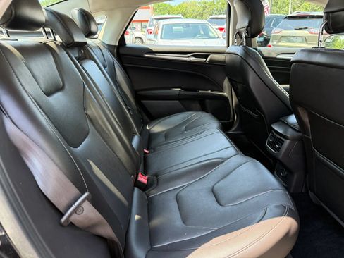 Used 2014 Ford Fusion Titanium AWD/4WD image 14