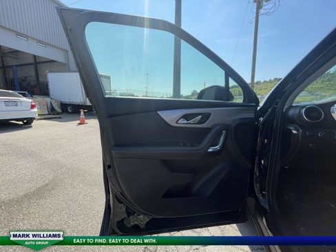 Used 2024 Chevrolet Blazer LT w/ Driver Confidence Package image 10