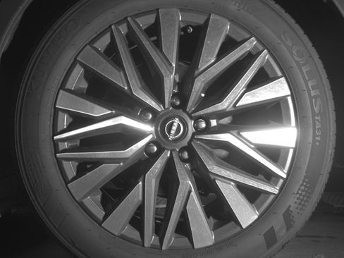 Used 2025 Nissan Altima 2.5 SV image 14