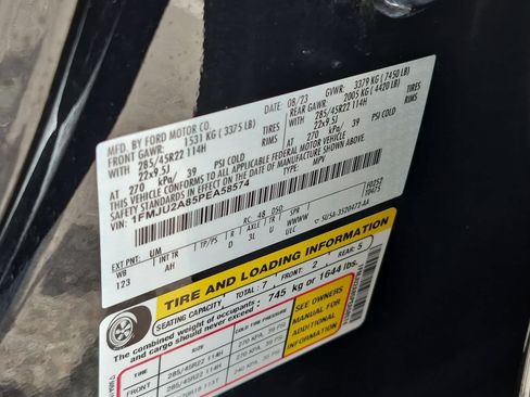 Used 2023 Ford Expedition Limited AWD/4WD image 37