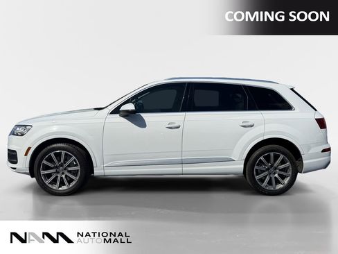 Used 2018 Audi Q7 3.0T Prestige w/ Prestige Package AWD/4WD image 2