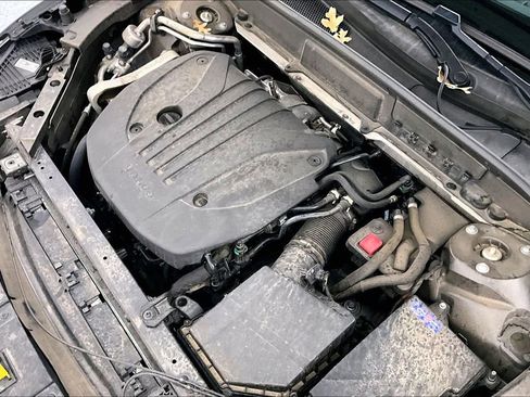 Certified 2023 Volvo XC60 B5 Ultimate w/ Climate Package image 43